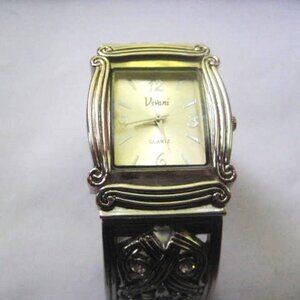 Accu-Time Vivani Cuff Watch Singapore Movement Vintage Ladies Watch